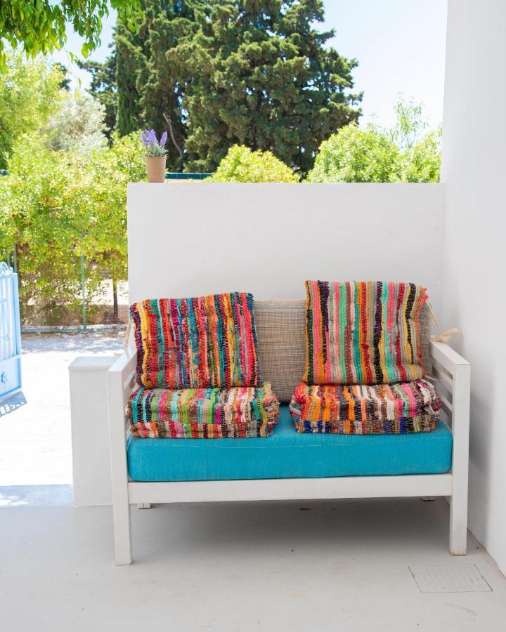 Nemesis Studios Aegina ภายนอก รูปภาพ